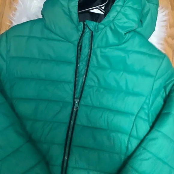 Green Puffer Jacket - Picture 3 of 5